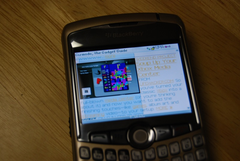 Illustration for article titled T-Mobile's Wi-Fi BlackBerry Curve Is Fo' Real and Quite Tasty